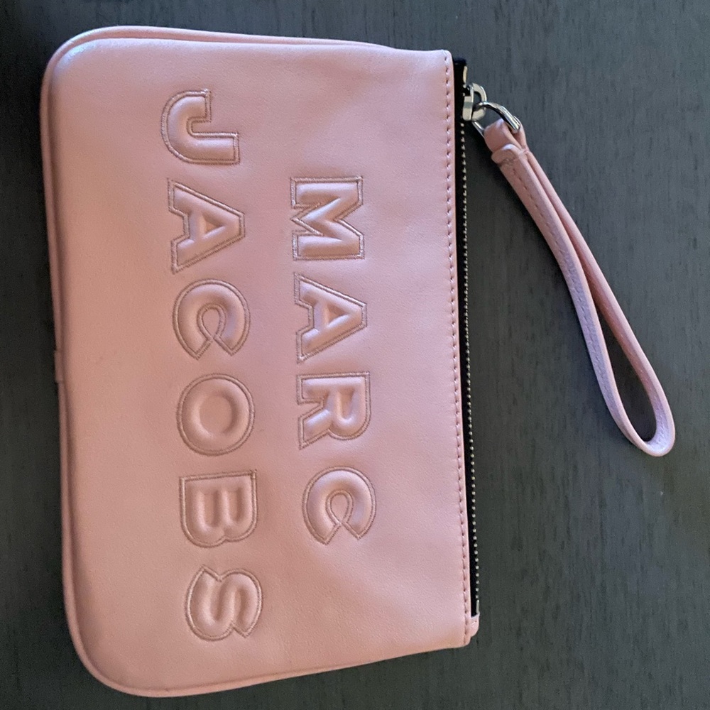 Like new condition Marc Jacobs wallet